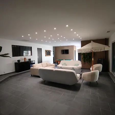 Le Viviani, Maison D'exception Avec Piscine Interieure Et Sauna Vakantiehuis *